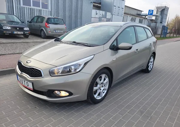 kia ceed Kia Ceed cena 27900 przebieg: 214000, rok produkcji 2012 z Skórcz